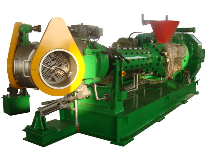 XJDL-250×12D销钉式冷喂料过滤挤出机（双门内切式过滤机头）